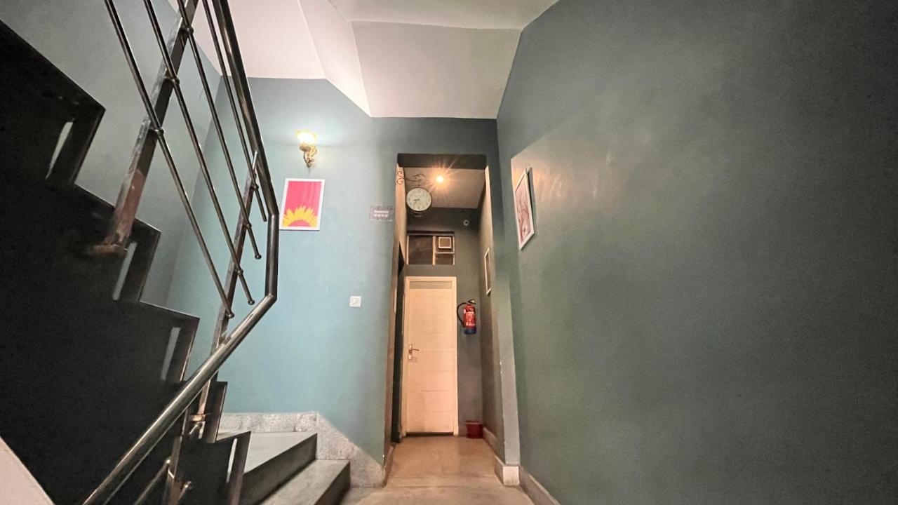 Qotel Hotel Church House Rohini Sector 15 德里 外观 照片